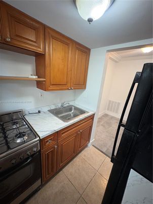 Interior, Kitchen, Tile Countertops