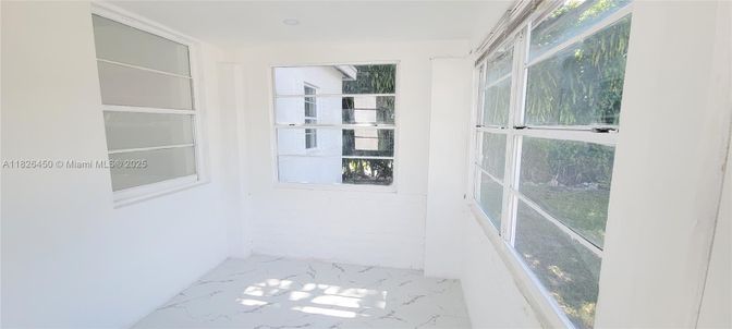 Empty room, Interior, Marble
