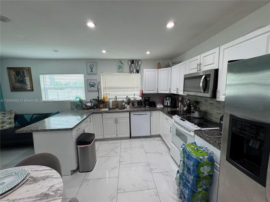 Interior, Kitchen, Marble, Recessed Lighting