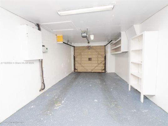 Garage, Interior
