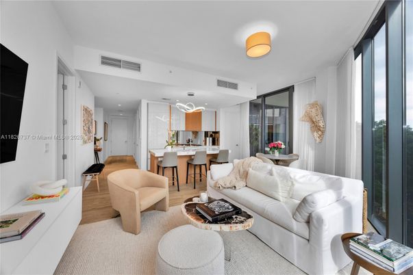 Dining room, Interior, Kitchen, Living room, Pendant Lights, Recessed Lighting, Wood Texture Flooring