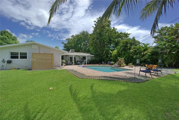 Backyard, Exterior, Pool
