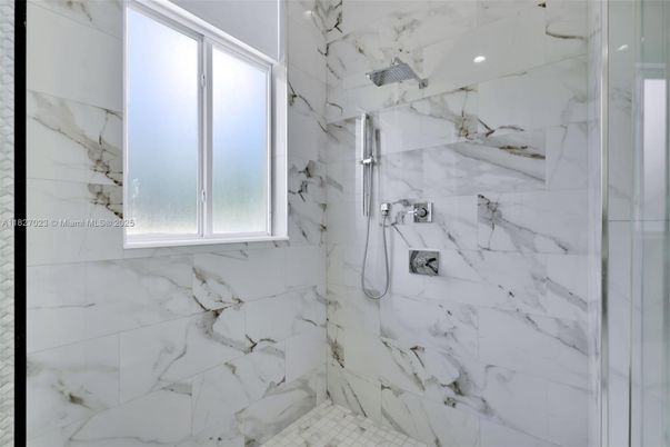 Bathroom, Interior, Marble Walls, Recessed Lighting