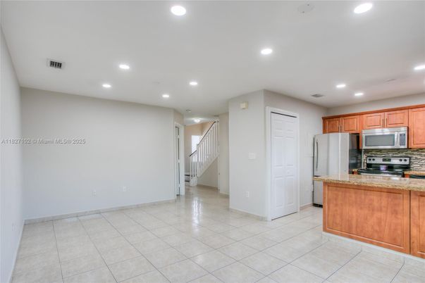 Interior, Kitchen, Recessed Lighting
