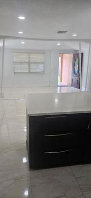 Interior, Kitchen, Marble, Recessed Lighting