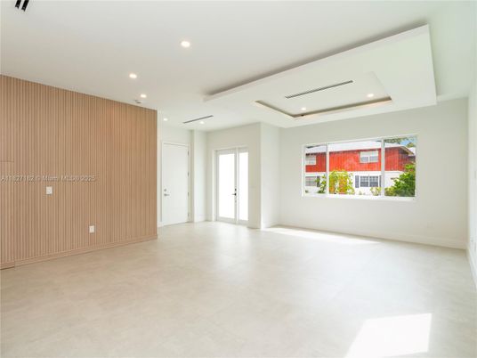 Empty room, Interior, Recessed Lighting