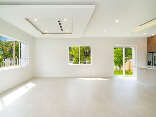Empty room, Interior, Kitchen, Recessed Lighting