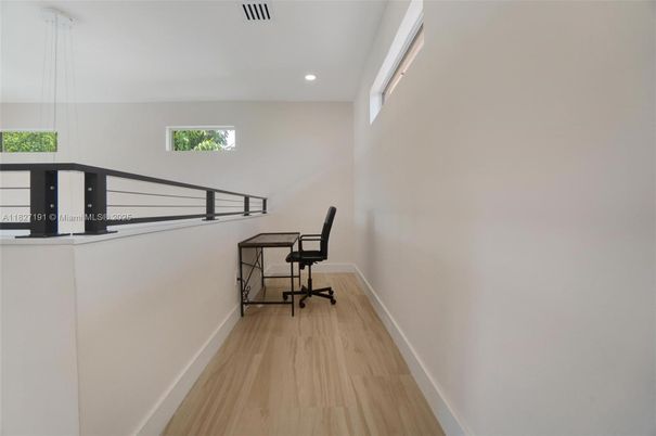 Interior, Pendant Lights, Recessed Lighting, Wood Texture Flooring
