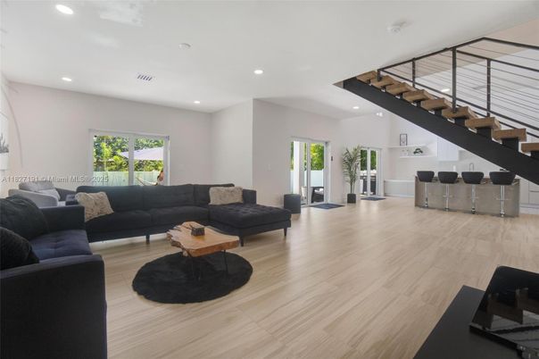 Interior, Living room, Recessed Lighting, Wood Texture Flooring