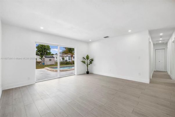 Empty room, Interior, Recessed Lighting, Wood Texture Flooring