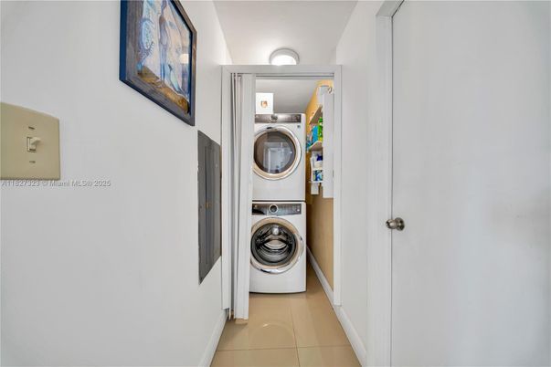 Interior, Utility Closets, Washer