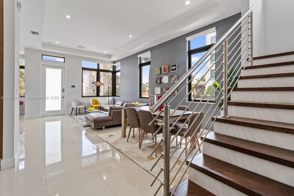 Dining room, Interior, Living room, Recessed Lighting