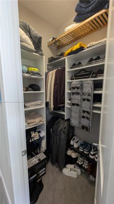 Interior, Walk-in Closets