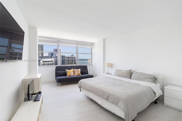 Bedroom, Interior, Water, Wood Texture Flooring