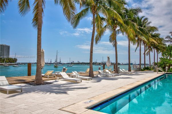 Exterior, Pool, Water