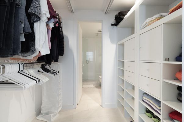 Interior, Walk-in Closets