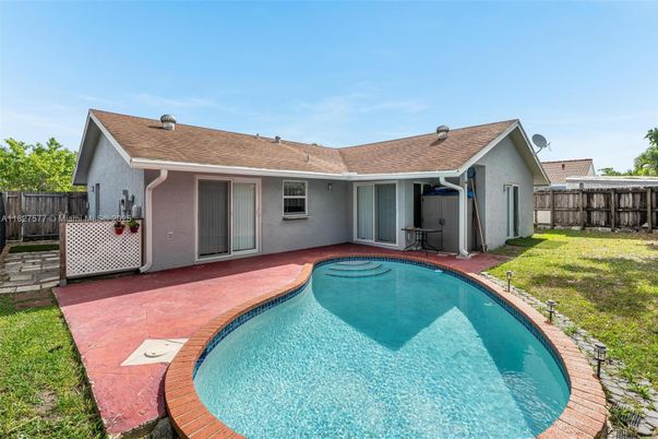 Backyard, Exterior, Pool