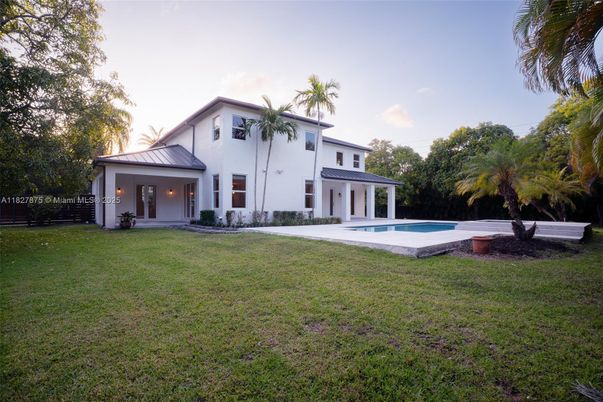 Backyard, Exterior, Pool
