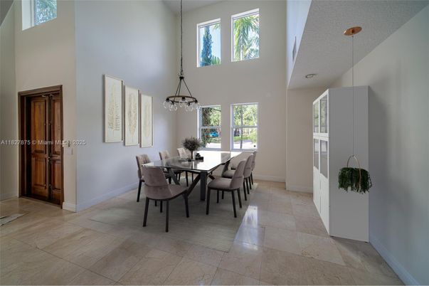 Dining room, Interior, Pendant Lights