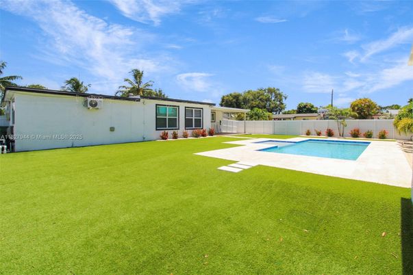 Backyard, Exterior, Pool
