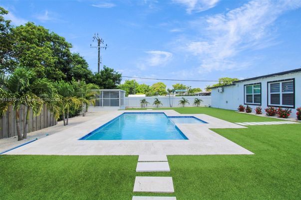 Backyard, Exterior, Pool
