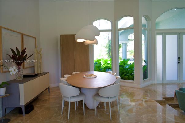 Dining room, Interior, Pendant Lights