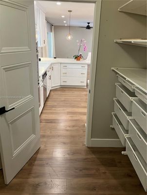 Interior, Kitchen, Pendant Lights, Recessed Lighting, Wood Texture Flooring