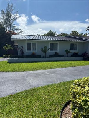 Backyard, Exterior, Facade, Ranch