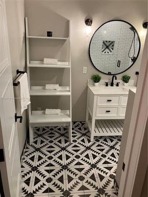 Bathroom, Interior