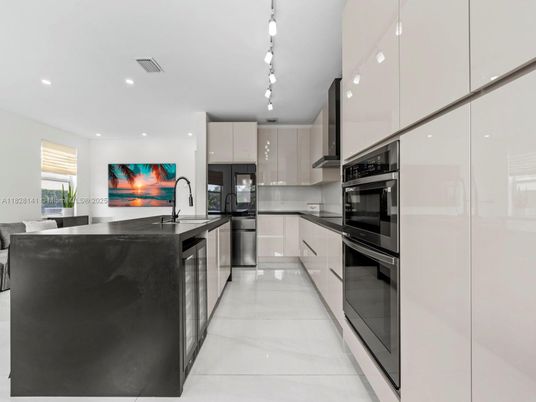 Interior, Kitchen, Pendant Lights, Recessed Lighting, Stainless Steel Appliances
