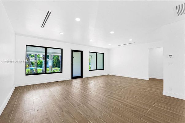 Empty room, Interior, Recessed Lighting, Wood Texture Flooring