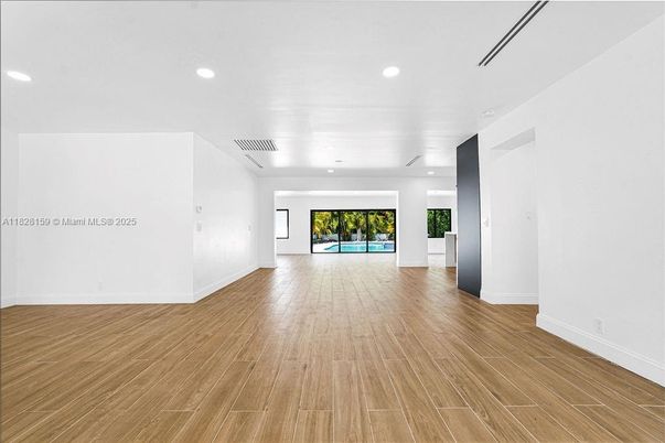 Empty room, Interior, Recessed Lighting, Wood Texture Flooring