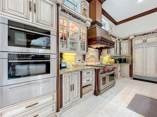 Interior, Kitchen, Marble, Stainless Steel Appliances