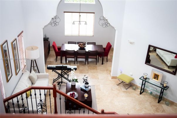 Dining room, Interior, Living room, Pendant Lights