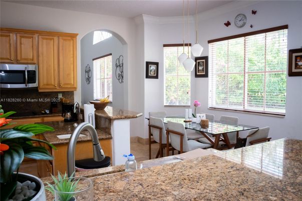 Dining room, Interior, Kitchen, Pendant Lights