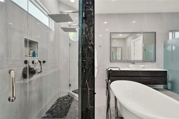 Bathroom, Free Standing Baths, Glass Shower, Interior, Recessed Lighting