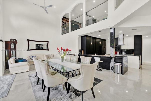 Dining room, Interior, Kitchen, Living room, Pendant Lights, Recessed Lighting