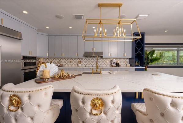 Interior, Kitchen, Pendant Lights, Recessed Lighting, Stainless Steel Appliances