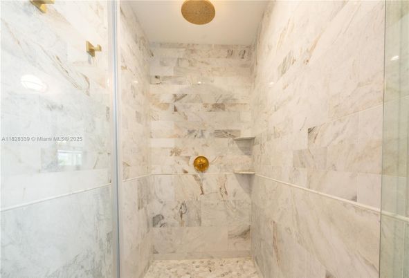 Bathroom, Interior, Marble Walls, Recessed Lighting