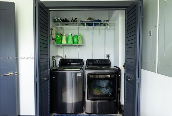 Interior, Washer
