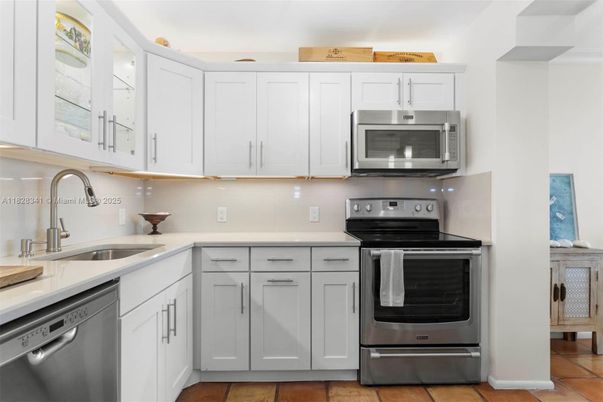 Interior, Kitchen, Stainless Steel Appliances
