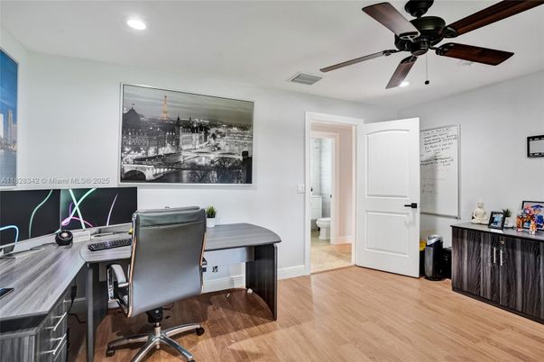 Home Office, Interior, Recessed Lighting, Wood Texture Flooring