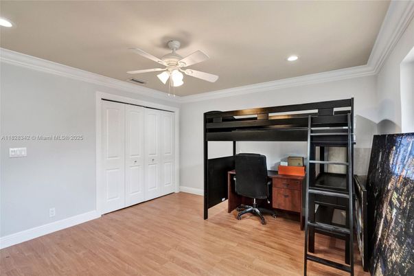 Home Office, Interior, Recessed Lighting, Wood Texture Flooring