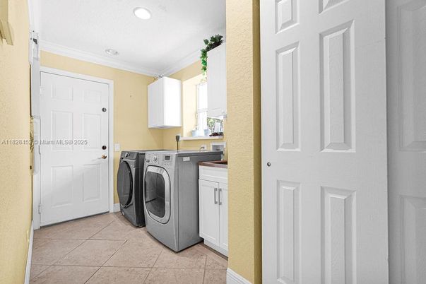 Interior, Recessed Lighting, Washer