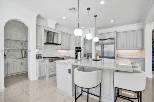 Interior, Kitchen, Pendant Lights, Recessed Lighting, Stainless Steel Appliances
