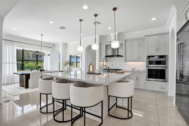 Interior, Kitchen, Pendant Lights, Recessed Lighting, Stainless Steel Appliances