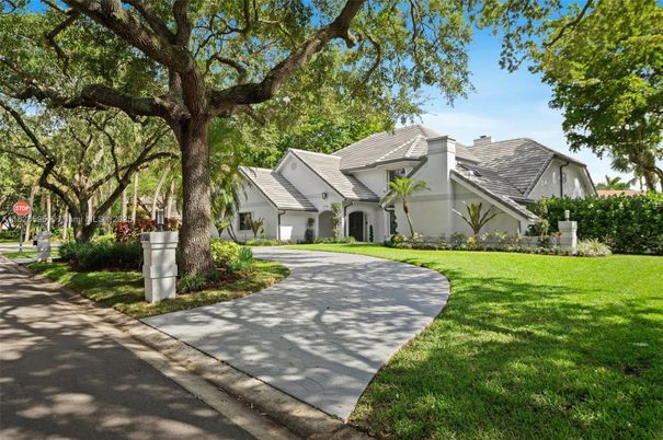 Backyard, Exterior, Facade, Tudor Revival