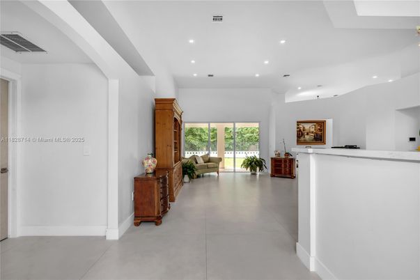 Interior, Recessed Lighting