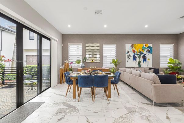 Dining room, Interior, Living room, Marble, Recessed Lighting