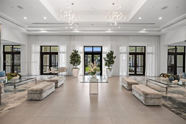 Interior, Living room, Pendant Lights, Recessed Lighting